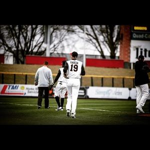 Meet your Posher, Roman